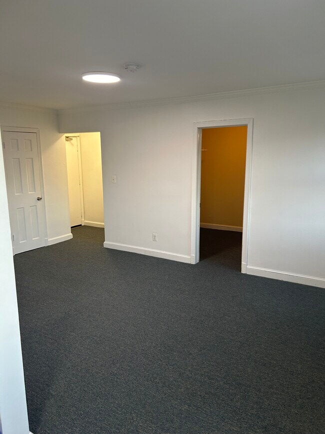 Photo - Avondale Apartments