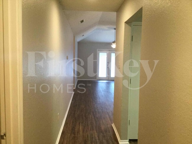 Photo - 6314 Settlement Dr