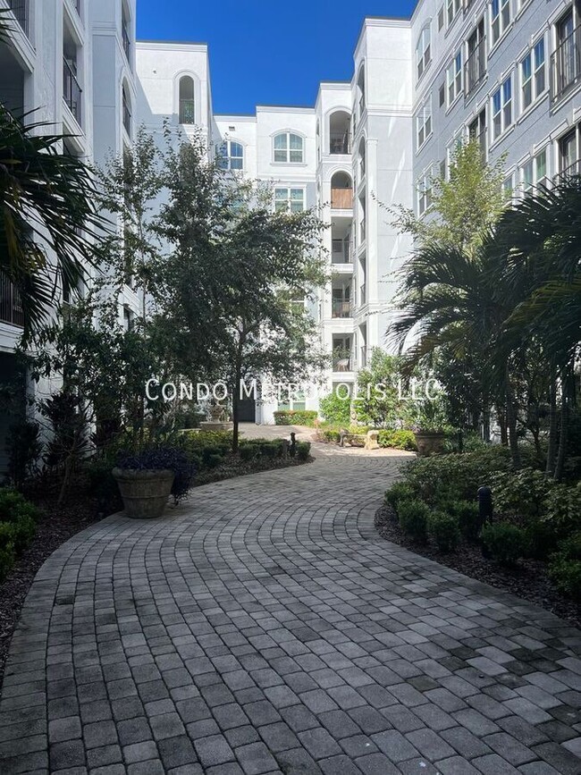 Photo - 304 E South St Unit #1023