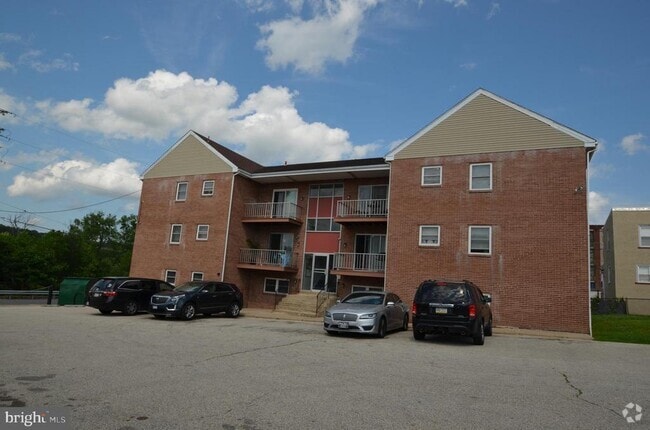 Building Photo - 311 E 4th St Unit #1 Rental