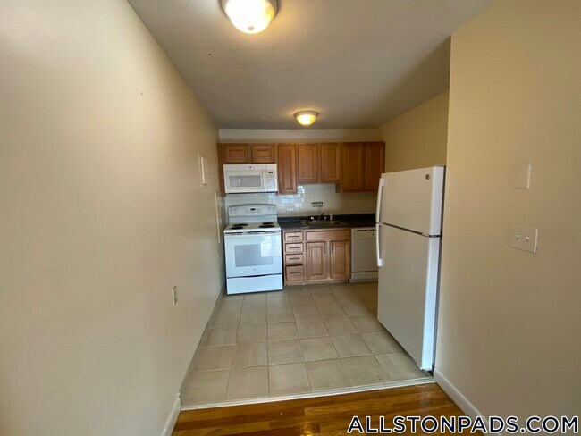 Photo - 84 Gardner St Unit 37