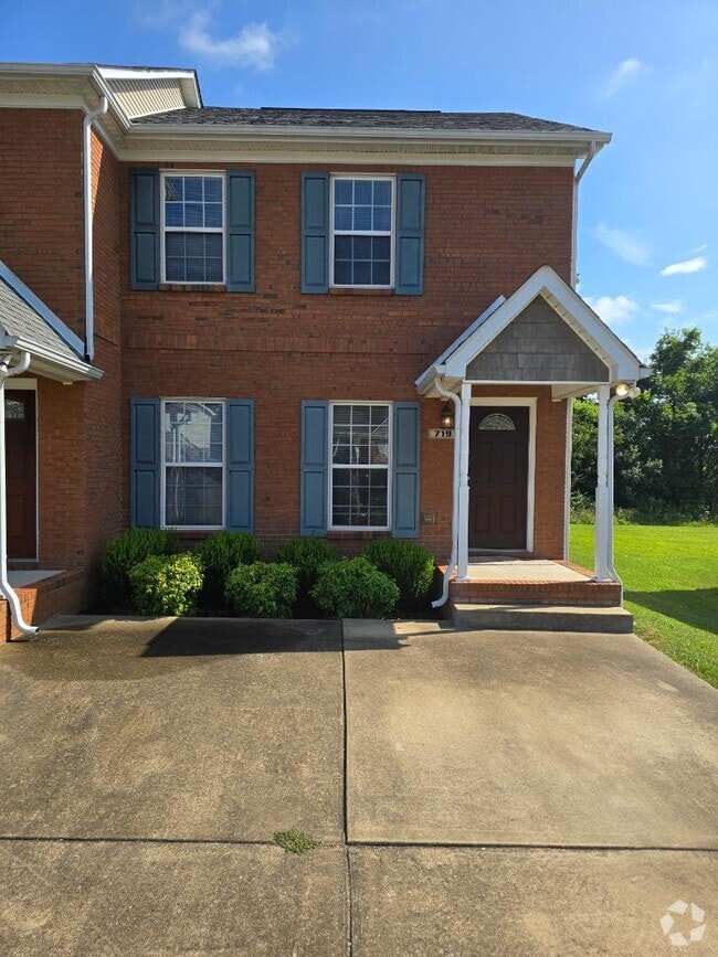 Building Photo - 719 Cobblestone Dr Rental