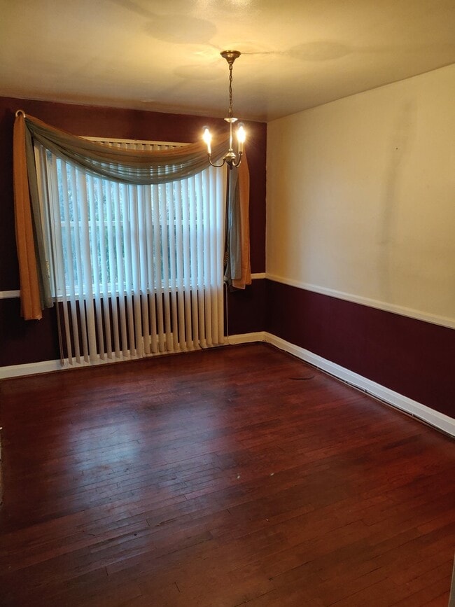 Photo - Charming 3 Bedroom/1.5 Bathroom Townhome in Cameron Village, MD!