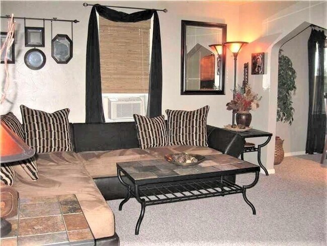 Photo - 116 Adams St