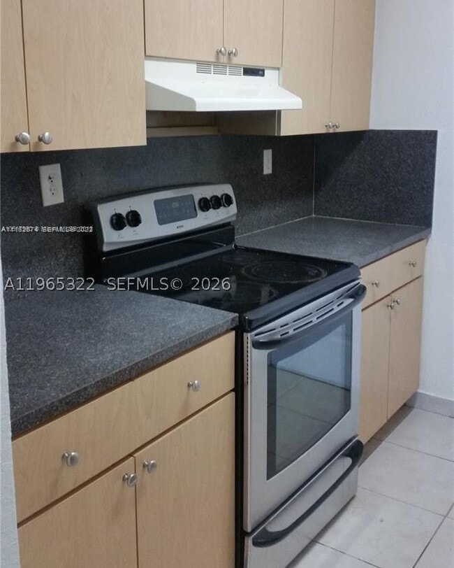 Photo - 981 NE 169th St Unit 112