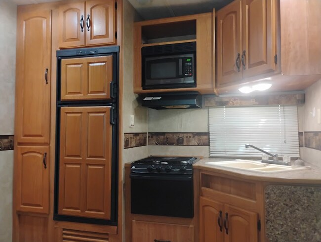 Building Photo - 379 Co Rd 3425 Rental