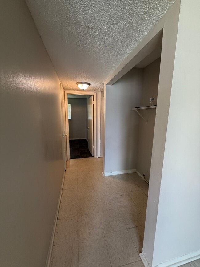 Photo - 2218 Jonathan Dr NW Unit A