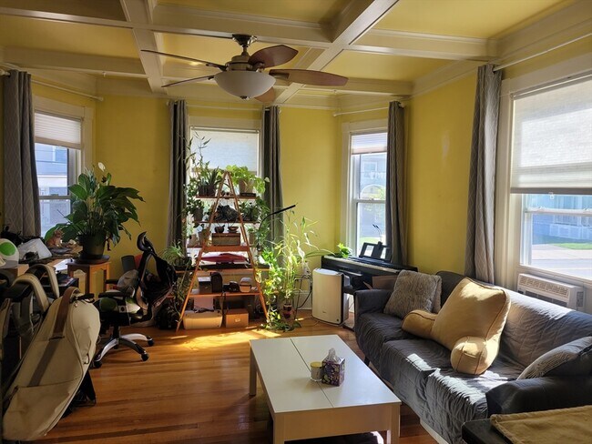 Photo - 197 Clifton St Unit 2