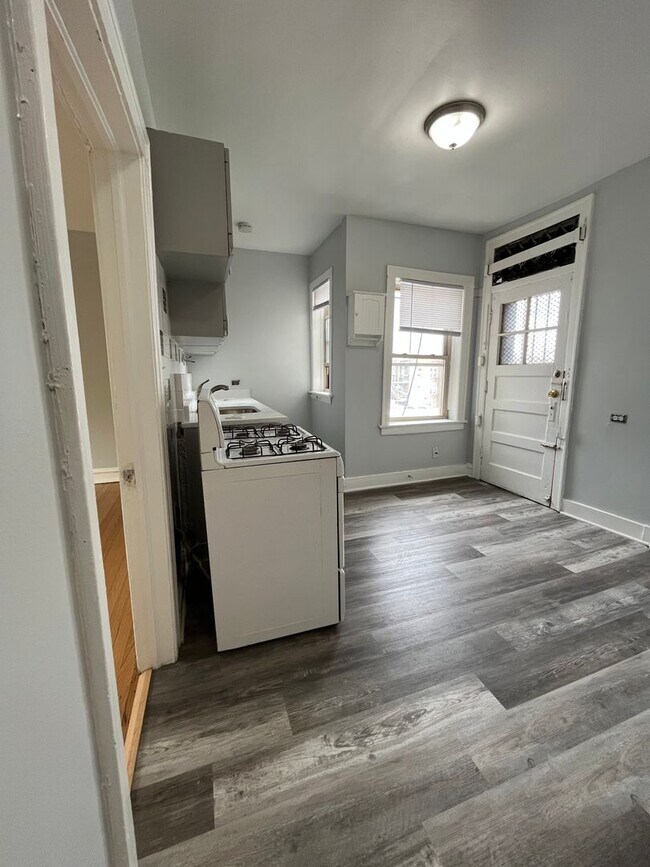 Photo - 7945-53 S Langley Ave LLC