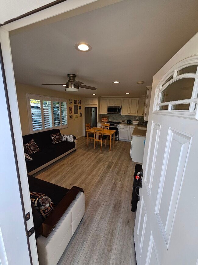 Photo - 9771 Paso Robles Ave