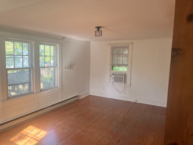 Photo - 1707 Wright Ave