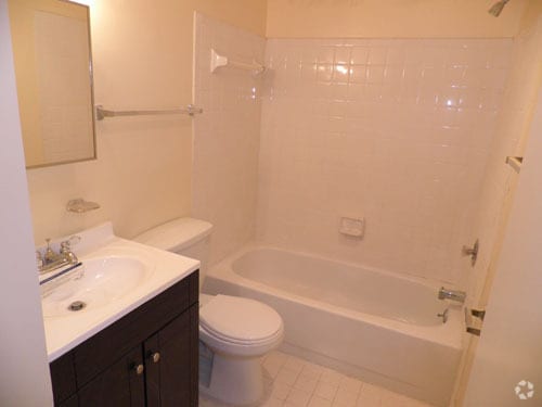 Building Photo - 124 Q St NW Unit 4 Rental