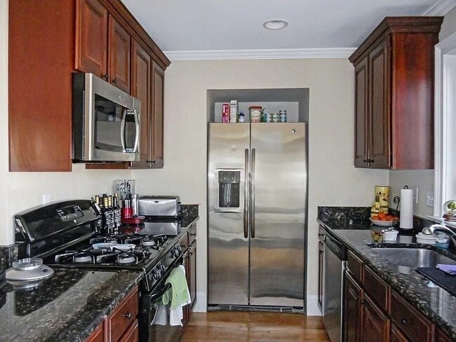 Photo - 171 N Main St