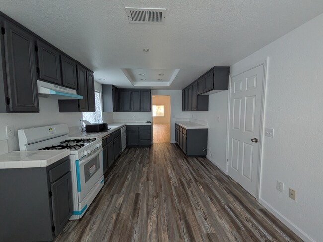 583 Hildale Cir