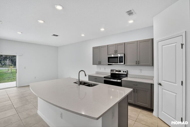 Photo - 316 Riverfront Wy