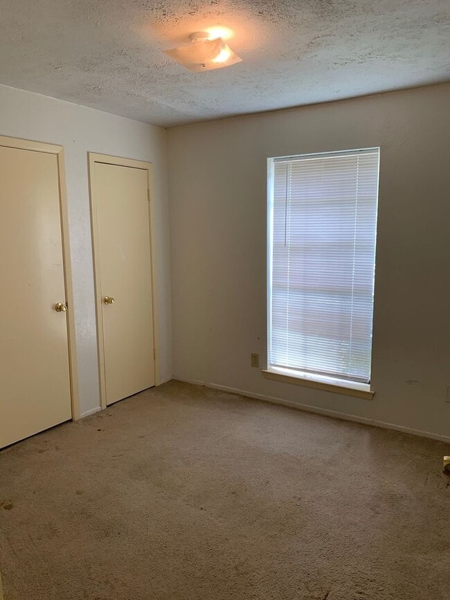 Photo - Coming Soon ! Nice 4 Bed Room Home in North Houston Area