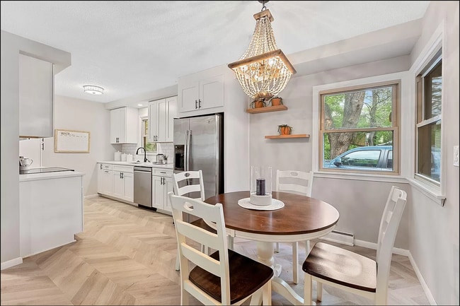 Kitchen - 2600 W 110th St Rental