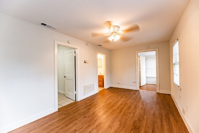 Photo - 1020 Ellingson Ln Unit B