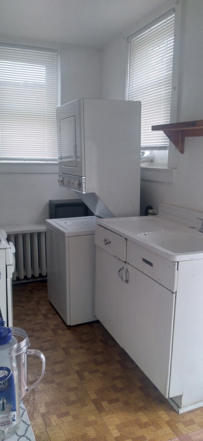 Photo - 619 Lancaster Ave