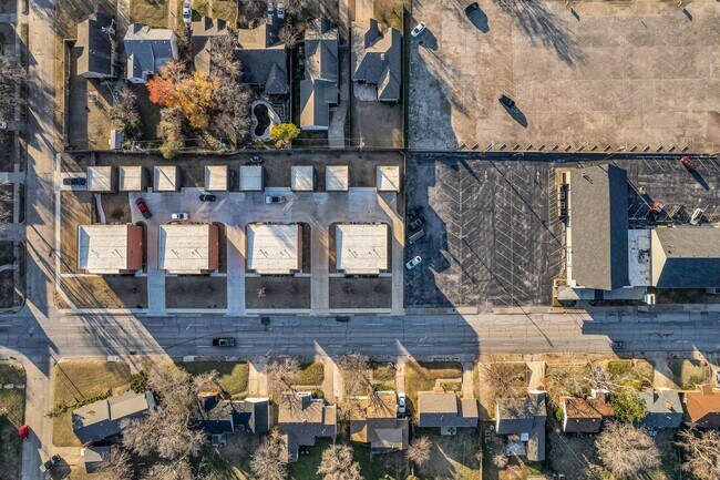 Photo - P.57 Kode Properties, LLC 1236-1238 Unit 1236