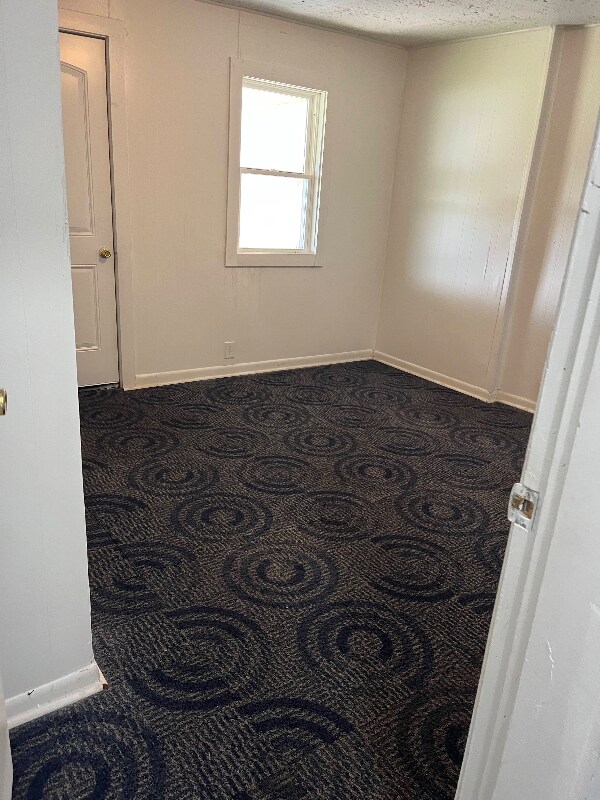 Photo - 605 W Jefferson St