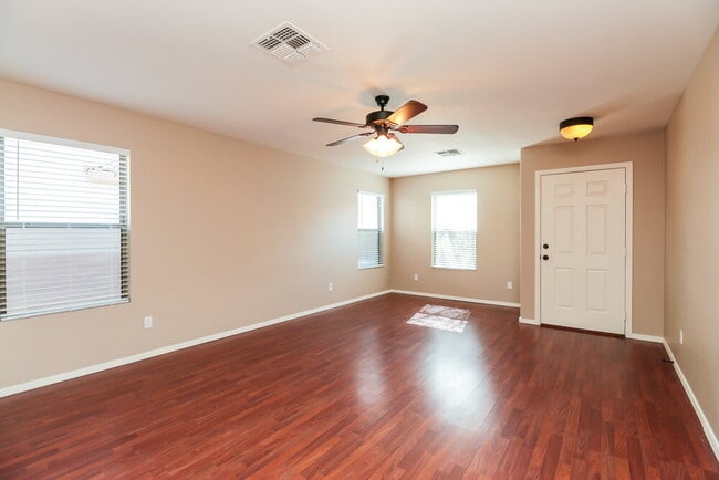 Photo - 3121 S Mandy