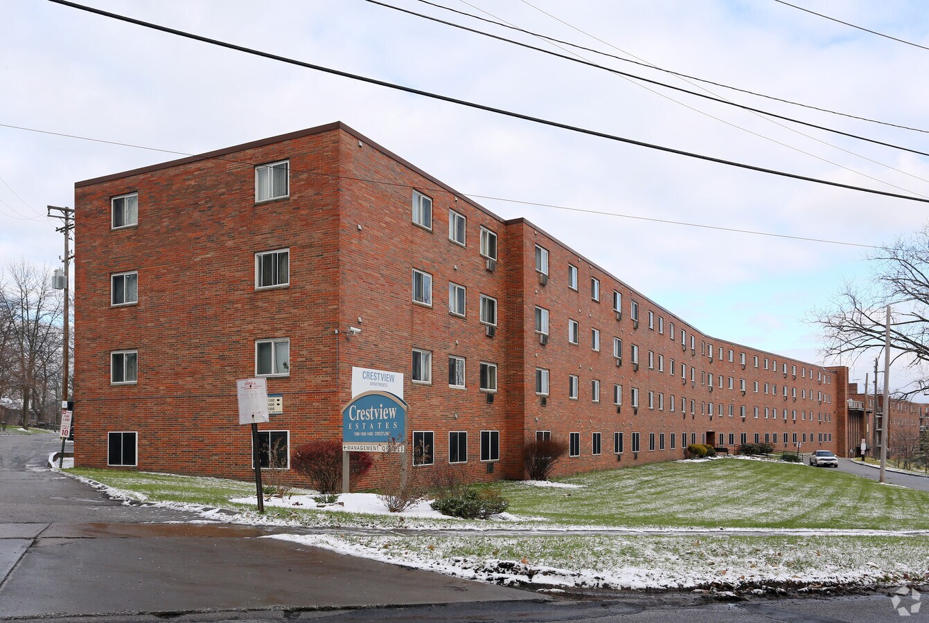 Crestview Apartments - Crestview Apartments