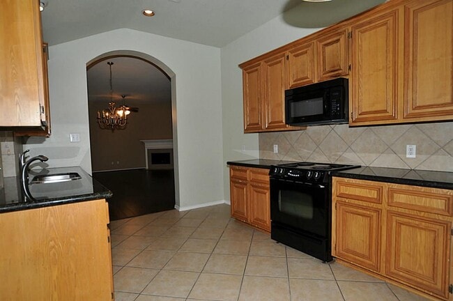 Photo - 872 Rock Harbor Ln