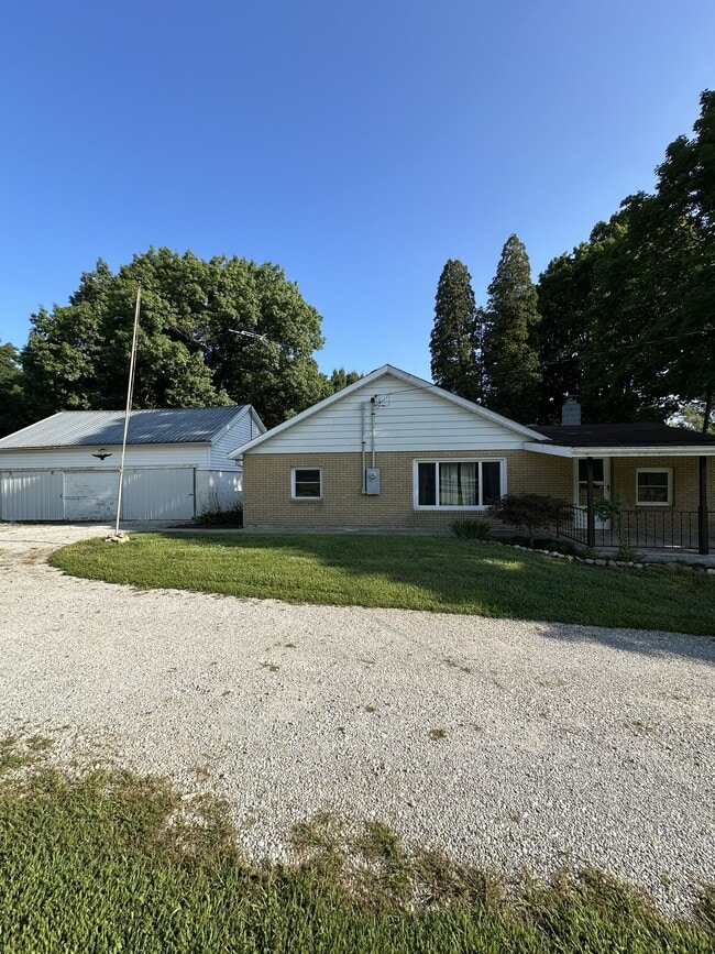 Photo - 10409 N 300 W