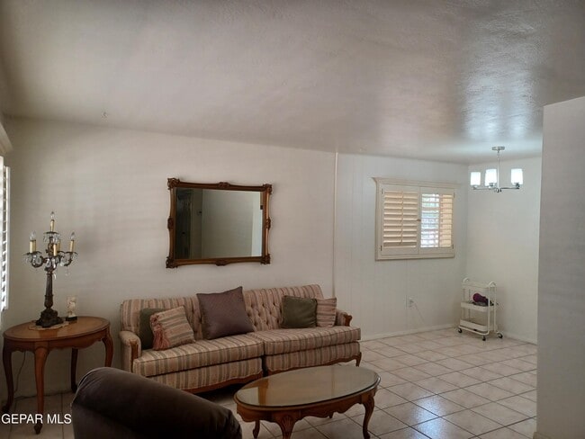 Photo - 649 De Vargas Dr