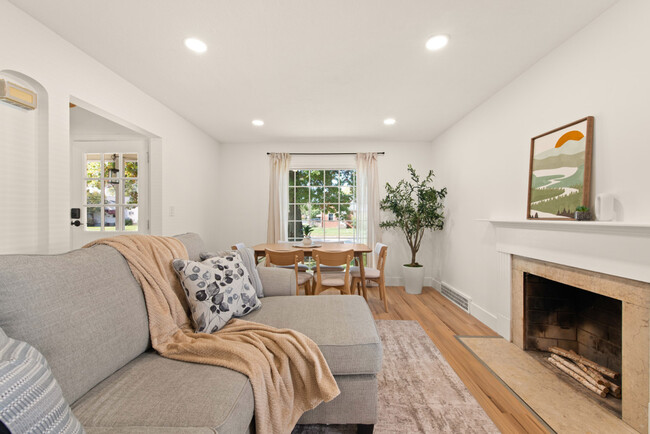 Photo - 611 E 260th St Apartment Unit ID1061076P