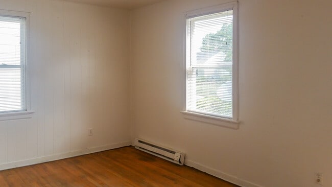 Photo - 1107 E 15th St