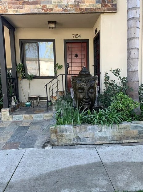 Photo - 7156-7160 Lexington Ave