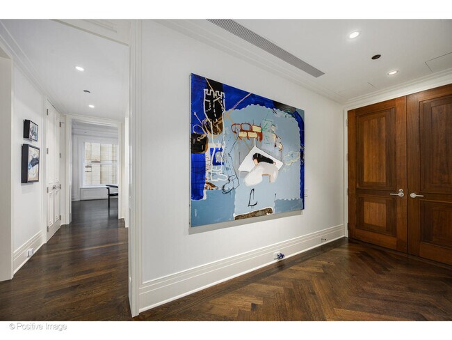 Photo - 159 E Walton Pl Unit 7G