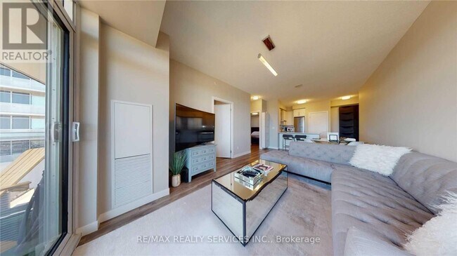Photo - 2093 Fairview St Unit 507