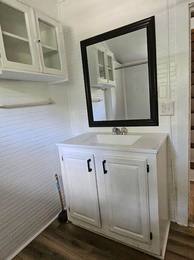 Photo - 313-15 Hudson St Unit 315 Hudson