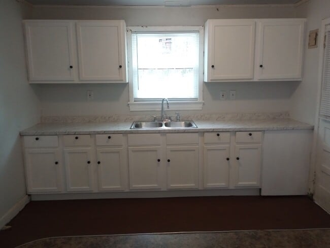 Photo - 3 Bedroom 1 Bathroom