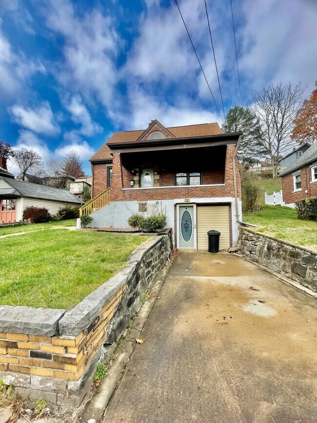 Photo - 3 Bed-1 Bath Turtle Creek PA