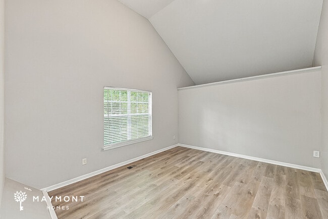 102 Overlook Trail