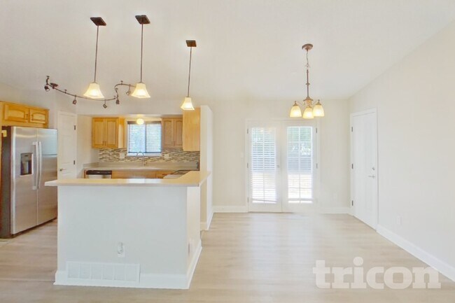 Photo - 2674 Deliverance Dr