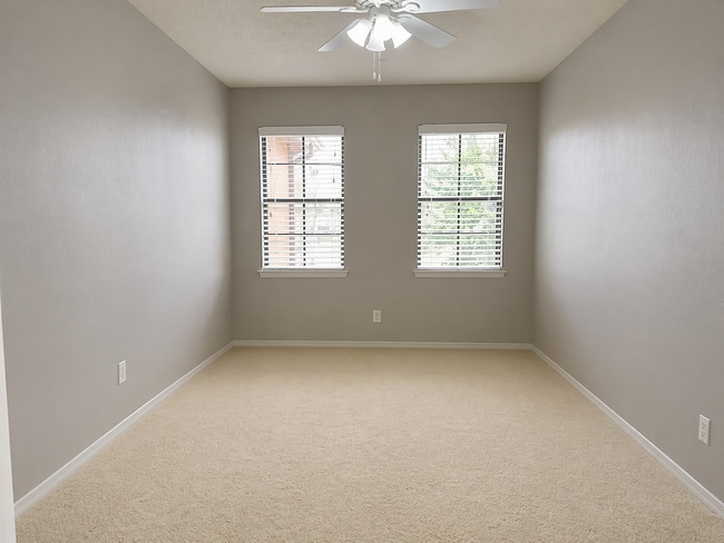 Photo - 5910 Tivoli Gardens Blvd