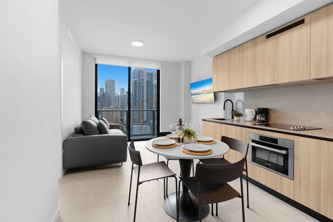 Photo - 501 NE 1st Ave Unidad SI ID1501120P