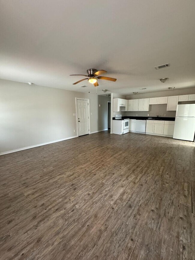 Photo - 735 N Nicholson Ave Apartment