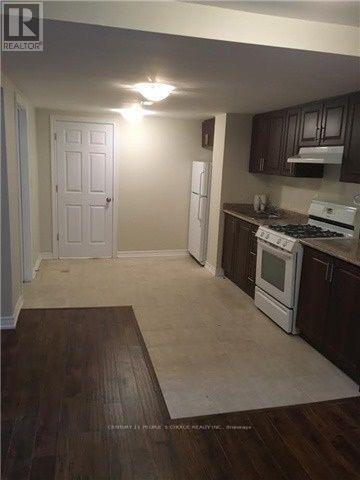 Photo - 17 Dixington Crescent