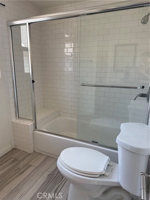 Photo - 126 N Saratoga St