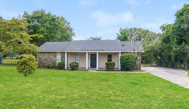 Photo - 2380 Travis Pines Dr House