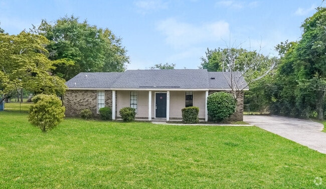 Building Photo - 2380 Travis Pines Dr Rental