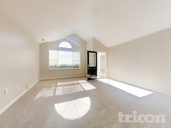 Photo - 4122 Autumn Lake Dr