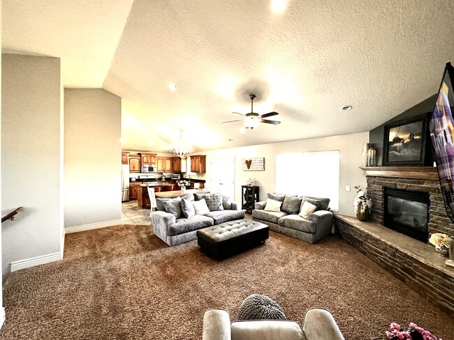 Photo - 1808 S 2000 E House