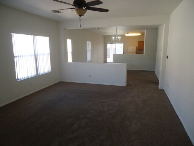 Photo - Nice 3/2 rental immediately available in Rancho Gabriela Subdivision
